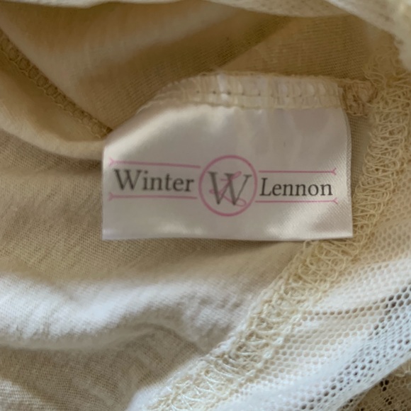 Tan Top Extender with Lace Trim - Picture 7 of 7